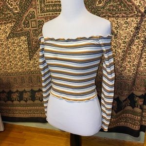Super fun stripe tube top w sleeves!